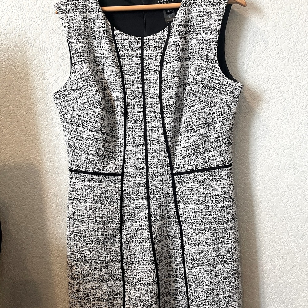 Short Enfocus Studio Dress